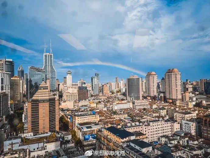 “格美”直角掉头后登陆，已致台湾2死201伤！10余省将现强降雨，上海一活动暂停