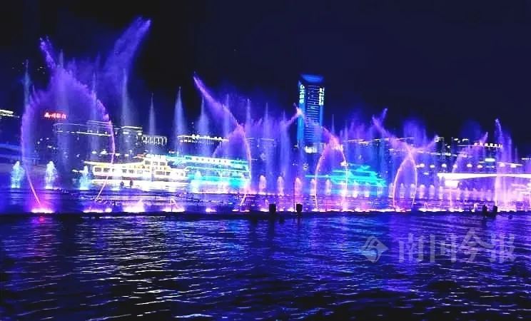 柳州这个“网红”沉入柳江一个多月，终于又升上来了！