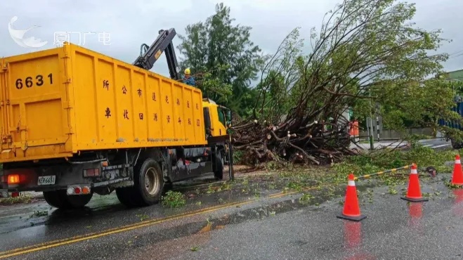 “格美”直角掉头后登陆，已致台湾2死201伤！10余省将现强降雨，上海一活动暂停