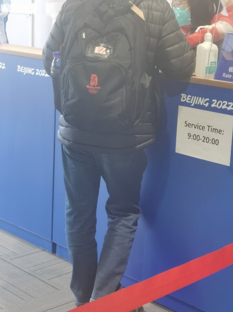 “你的背包,背了16年还没烂!” “你的背包,背了16年还没烂!”