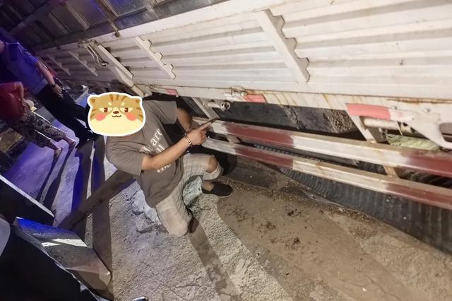 神秘红色按钮，按一次就能“吞下”600斤粮食……