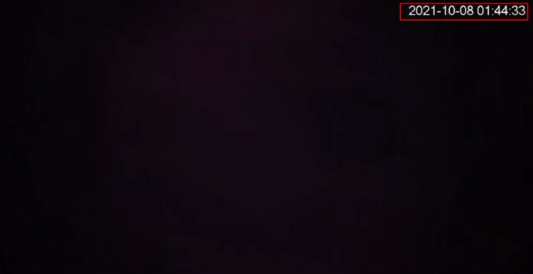 3秒爆燃，电梯里一片火海！为何这个东西一进电梯就爆？