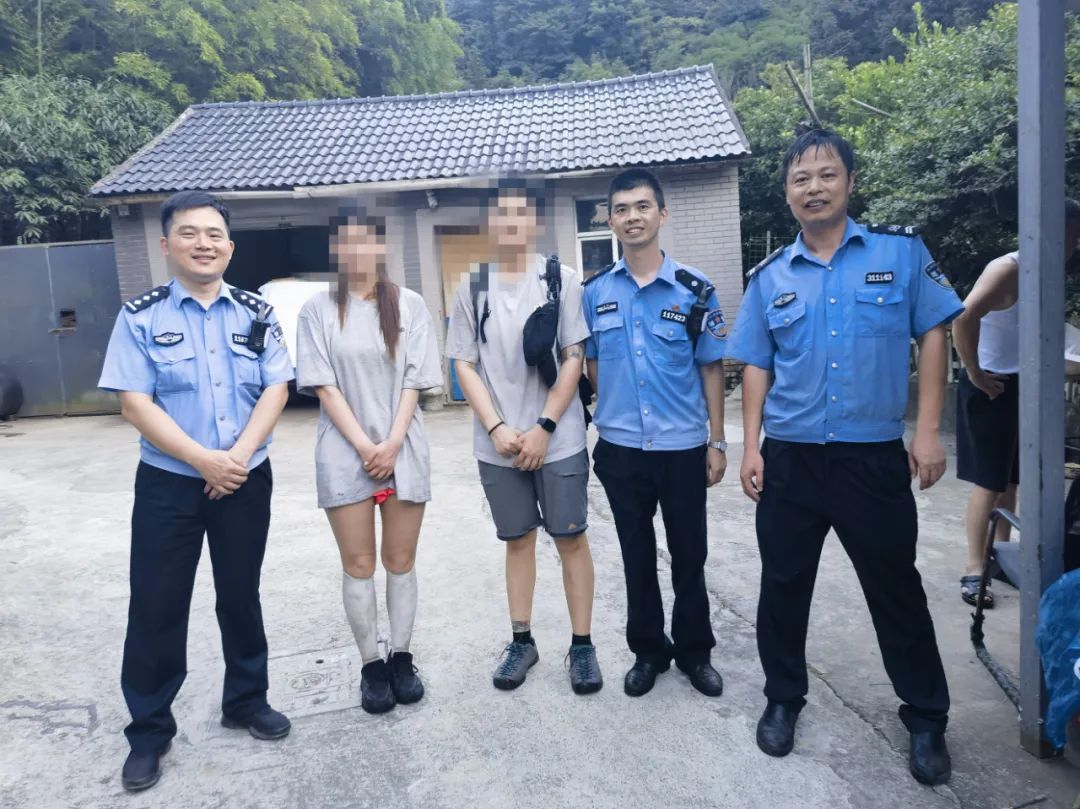 大热天,他们在杭州这里找“清凉”,却发现回不去了...... 大热天,他们在杭州这里找“清凉”,却发现回不去了......