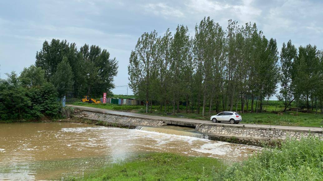 官方通报“南阳三姐弟溺亡”事故:出租车司机涉嫌过失致人死亡,已批捕 官方通报“南阳三姐弟溺亡”事故:出租车司机涉嫌过失致人死亡,已批捕