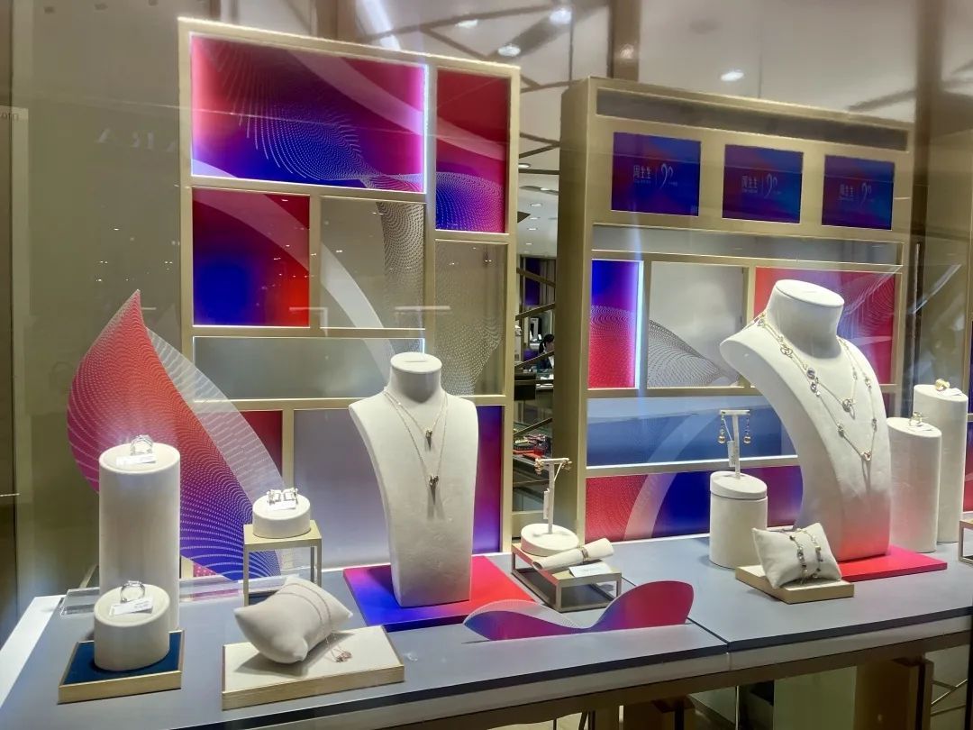 价格蹭蹭涨，知名品牌门店连连关闭！广东人：该买还是得买