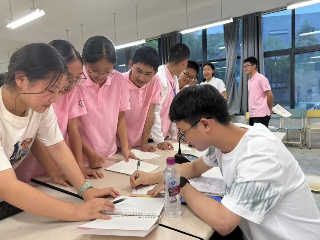 “妈妈，我考上清华了，722分……”