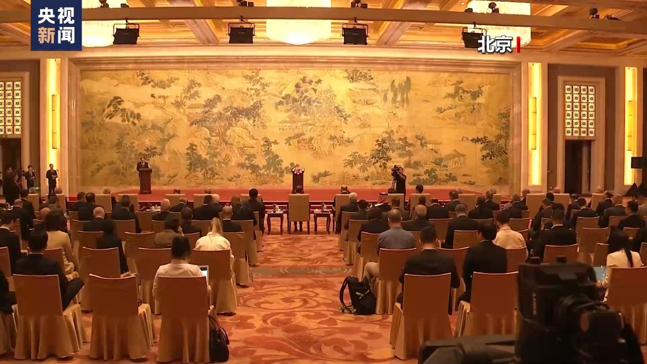 安理会就加沙人道主义局势举行临时会议 中国代表呼吁尽快停火