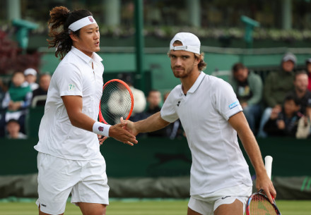 张之臻首轮迎战马哈奇