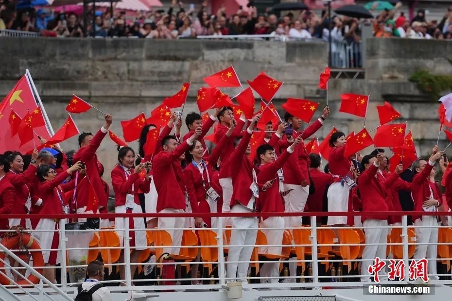 这届奥运会开幕式太“巴黎”了