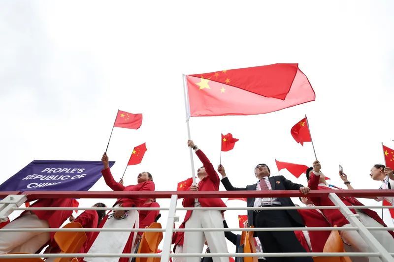 开幕!巴黎奥运会来了,最是耀眼中国红 开幕!巴黎奥运会来了,最是耀眼中国红