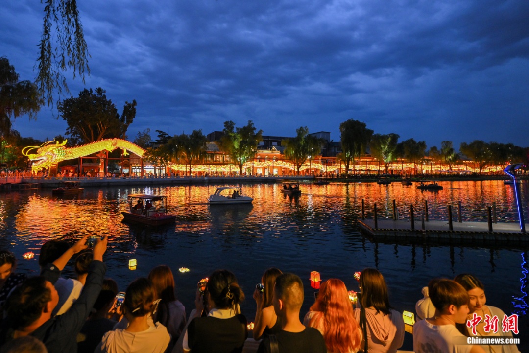 人这一辈子，一定要走一趟北京中轴线！