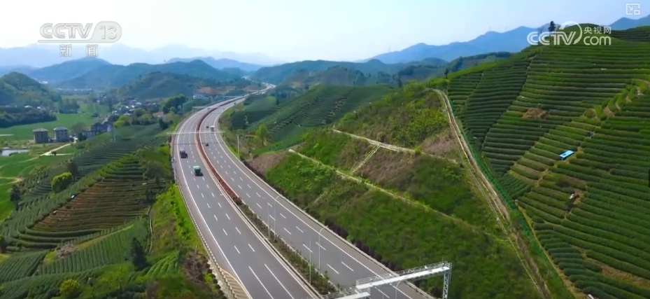 1.7亿、1.5亿、215万,透过数据看“流动的中国”澎湃活力 1.7亿、1.5亿、215万,透过数据看“流动的中国”澎湃活力