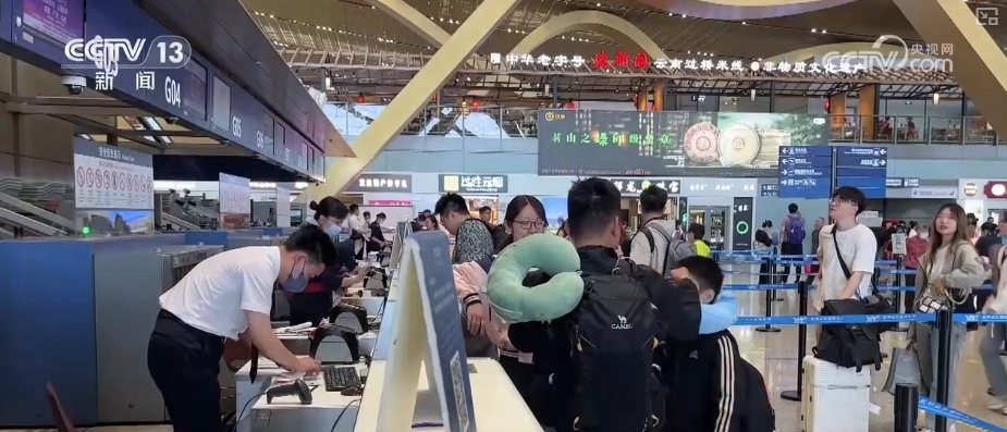 1.7亿、1.5亿、215万,透过数据看“流动的中国”澎湃活力 1.7亿、1.5亿、215万,透过数据看“流动的中国”澎湃活力