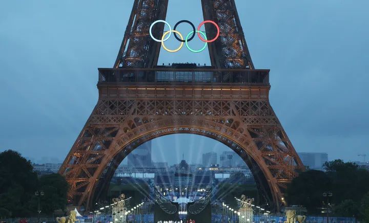 开幕!巴黎奥运会来了,最是耀眼中国红 开幕!巴黎奥运会来了,最是耀眼中国红