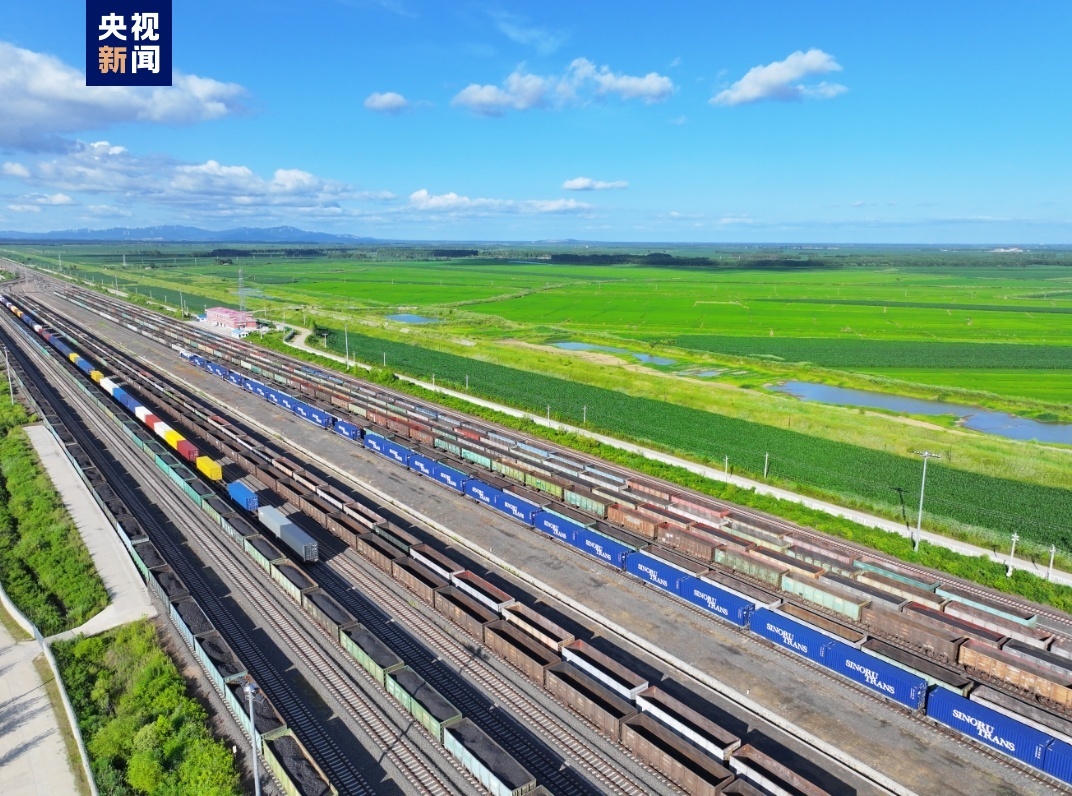 一组数据看同江铁路口岸中欧班列开行一周年“成绩单” 一组数据看同江铁路口岸中欧班列开行一周年“成绩单”