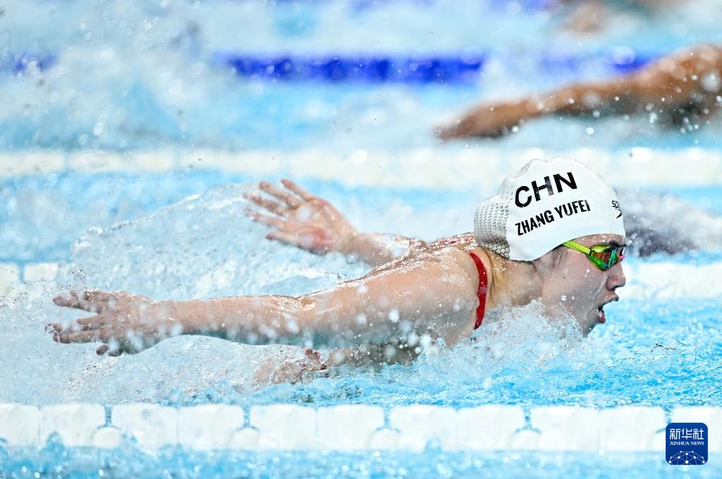 巴黎奥运会丨游泳——女子100米蝶泳：张雨霏晋级决赛