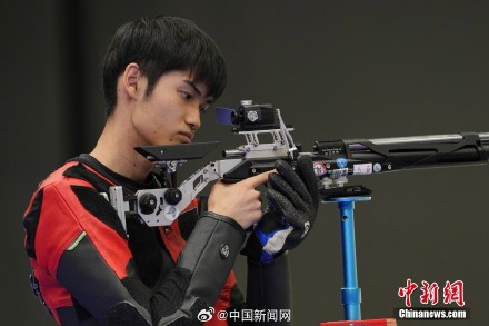盛李豪晋级男子10米气步枪决赛