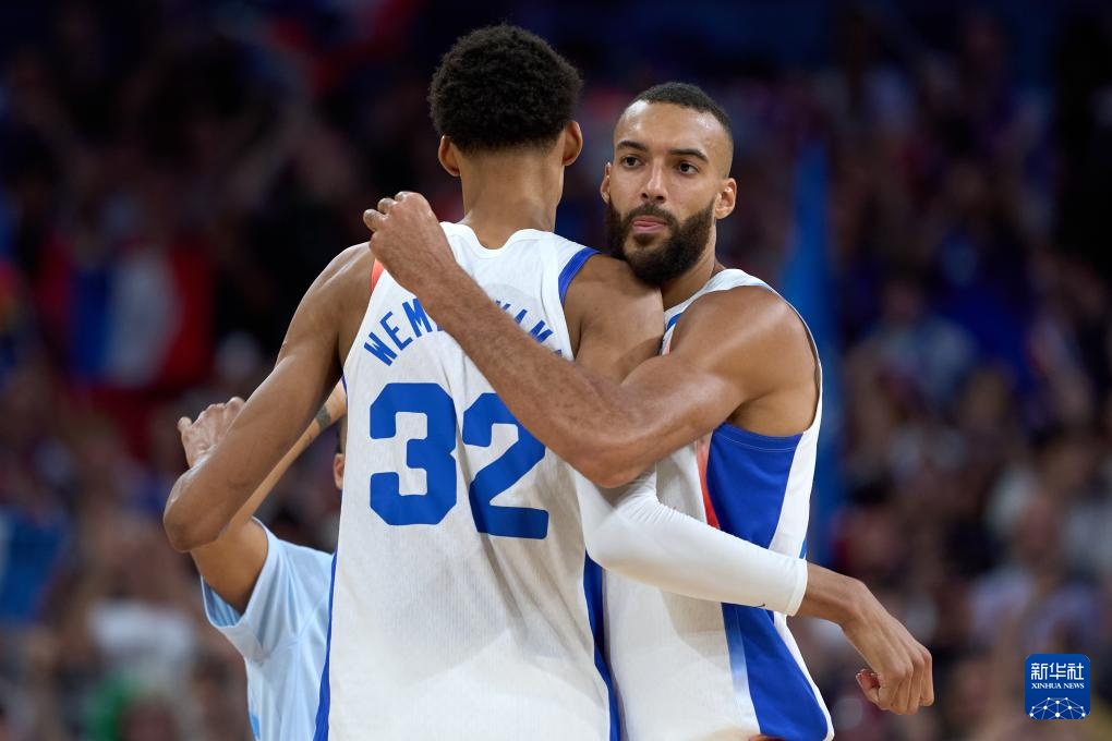 巴黎奥运会 | 篮球——男子小组赛：法国队胜巴西队