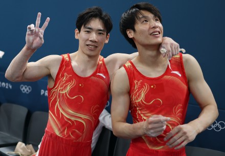 中国体操男团资格赛第一晋级决赛 中国体操男团资格赛第一晋级决赛