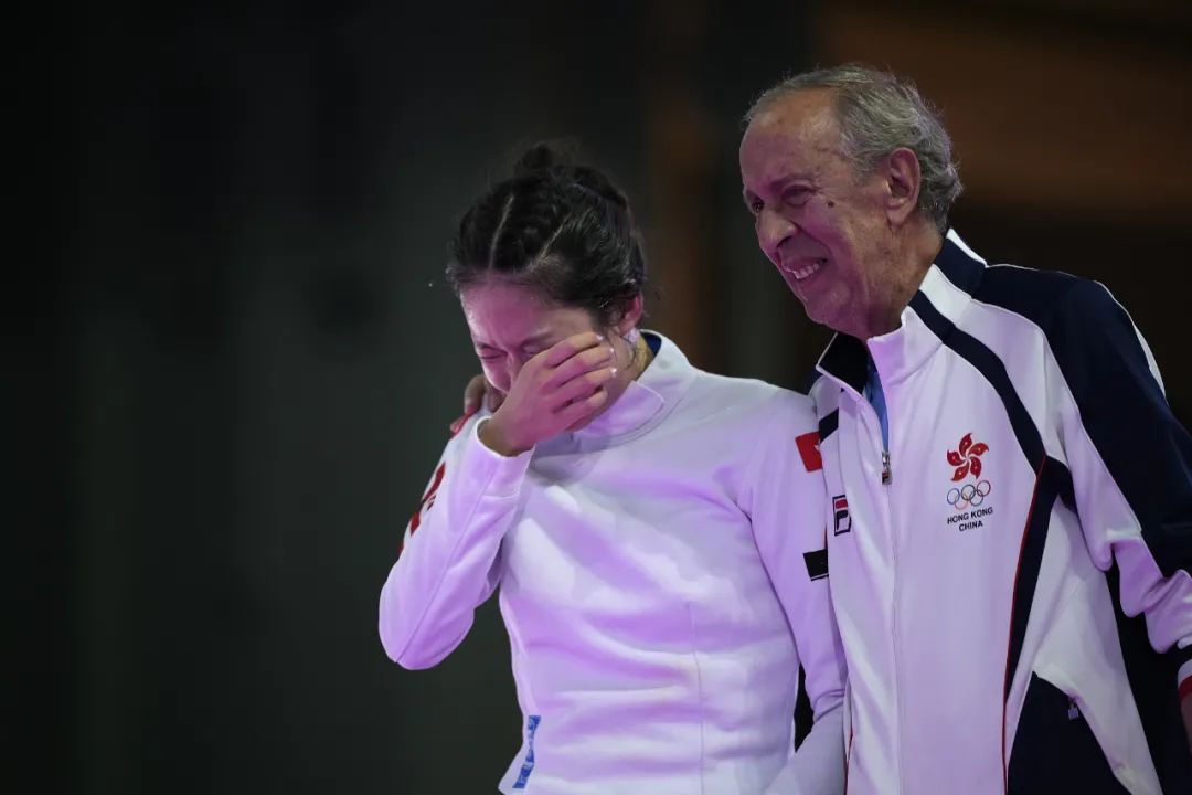 逆风翻盘！拿下中国香港首金的江旻憓，有多全能？