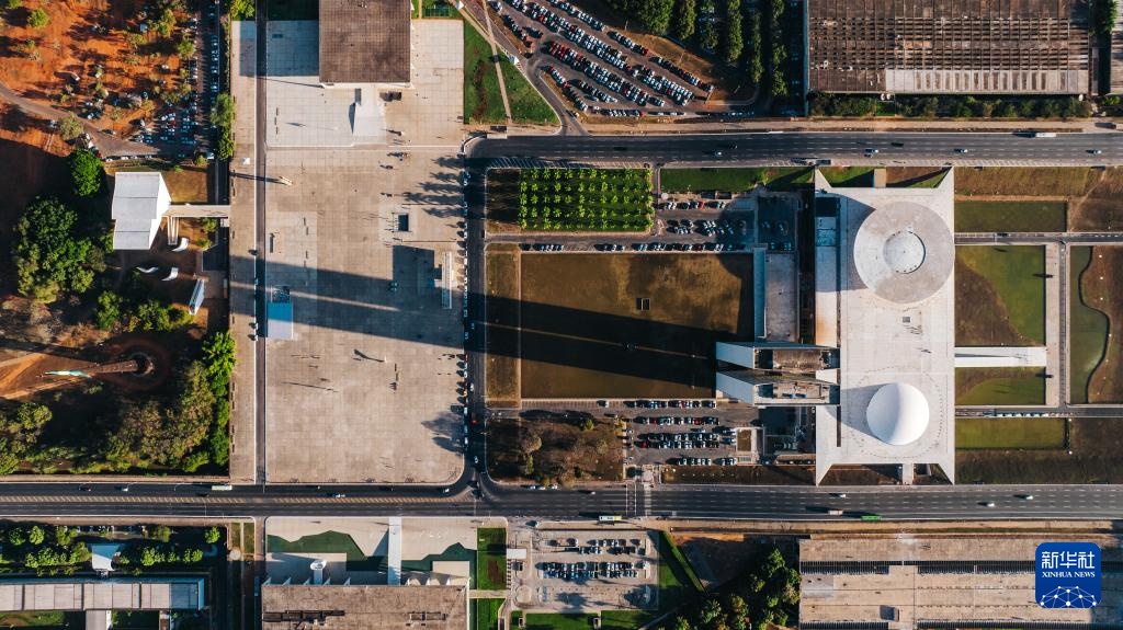 巴西利亚的城市中轴线掠影