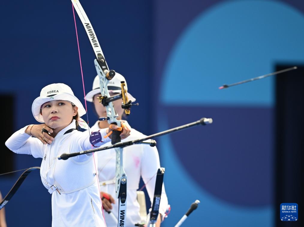 巴黎奥运会丨射箭——女子团体：中国队获得亚军