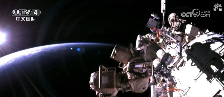 在轨超90天、两次出舱、多项实(试)验项目 神舟十八号乘组收获满满 在轨超90天、两次出舱、多项实(试)验项目 神舟十八号乘组收获满满