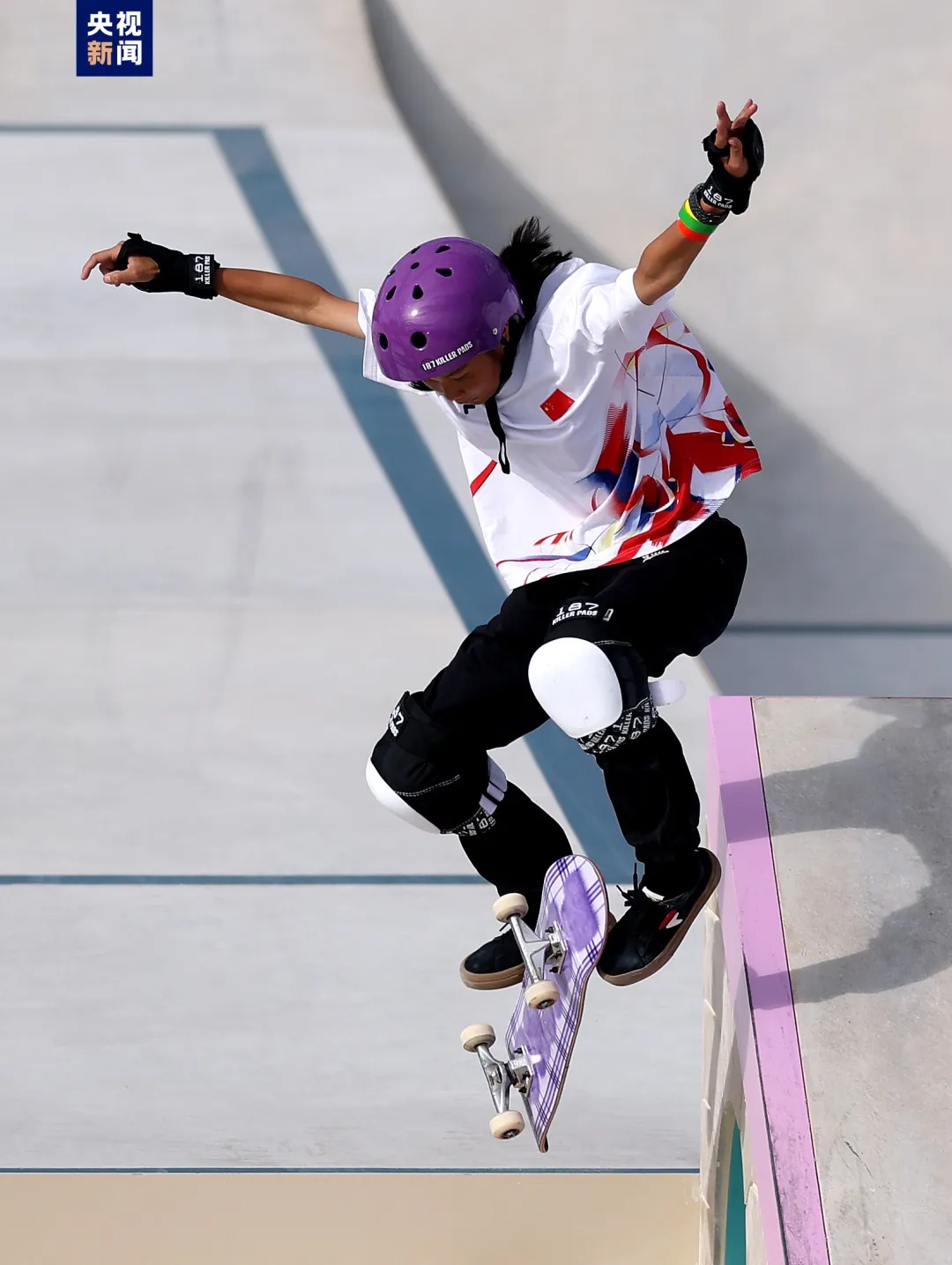 张雨霏哭了,摘铜后一幕冲上热搜 张雨霏哭了,摘铜后一幕冲上热搜