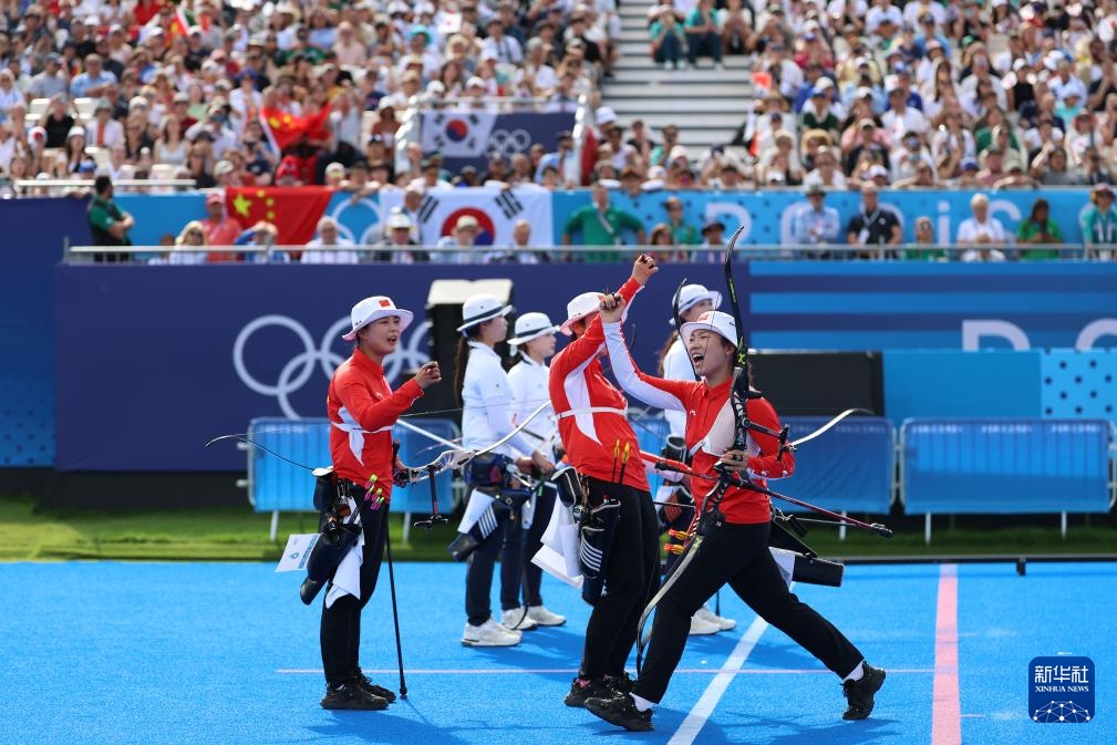 巴黎奥运会丨射箭——女子团体：中国队获得亚军