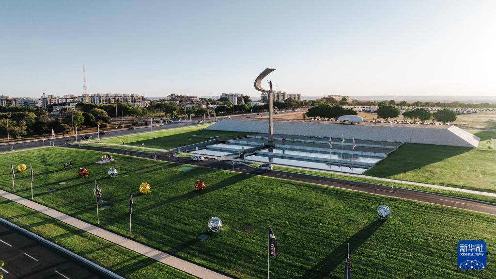 巴西利亚的城市中轴线掠影