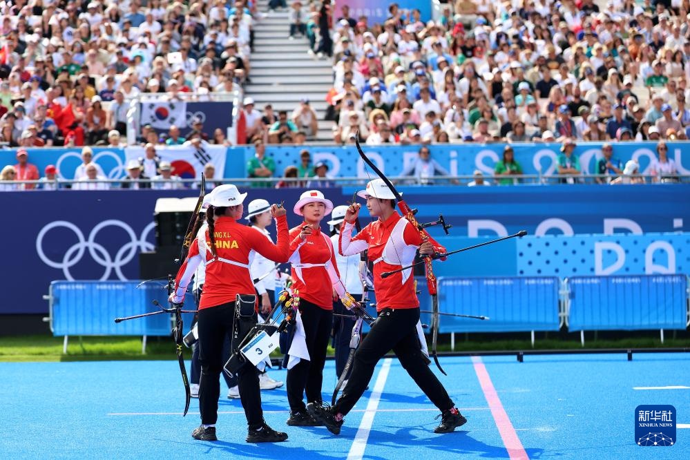 巴黎奥运会丨射箭——女子团体：中国队获得亚军