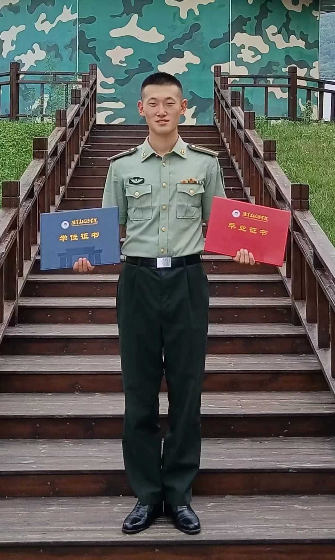 毕业后,他们主动申请戍边! 毕业后,他们主动申请戍边!