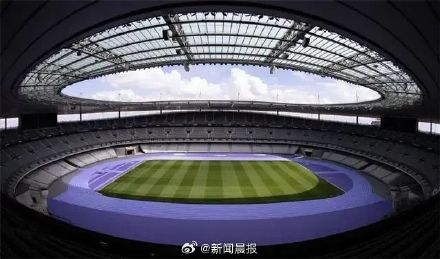 巴黎奥运会的跑道为什么是紫色的? 巴黎奥运会的跑道为什么是紫色的?