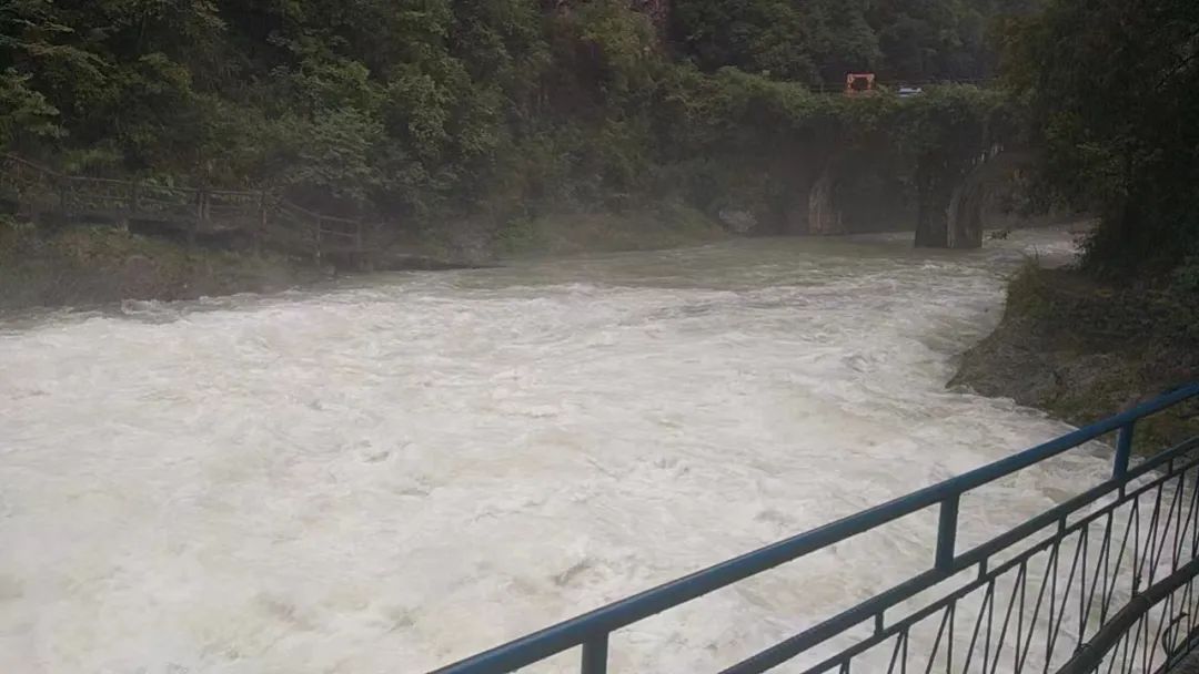 别跑空！贵州一知名景区宣布：暂停运营！