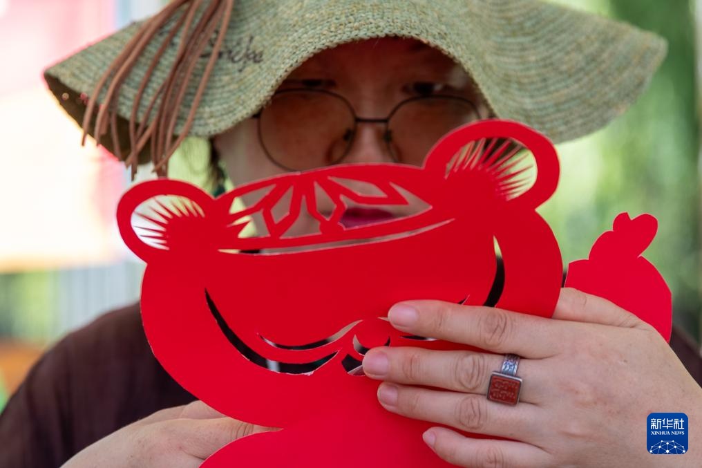 “全球老虎日”走进黑龙江东北虎林园