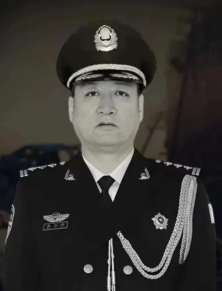 “爸爸，你又骗我……”