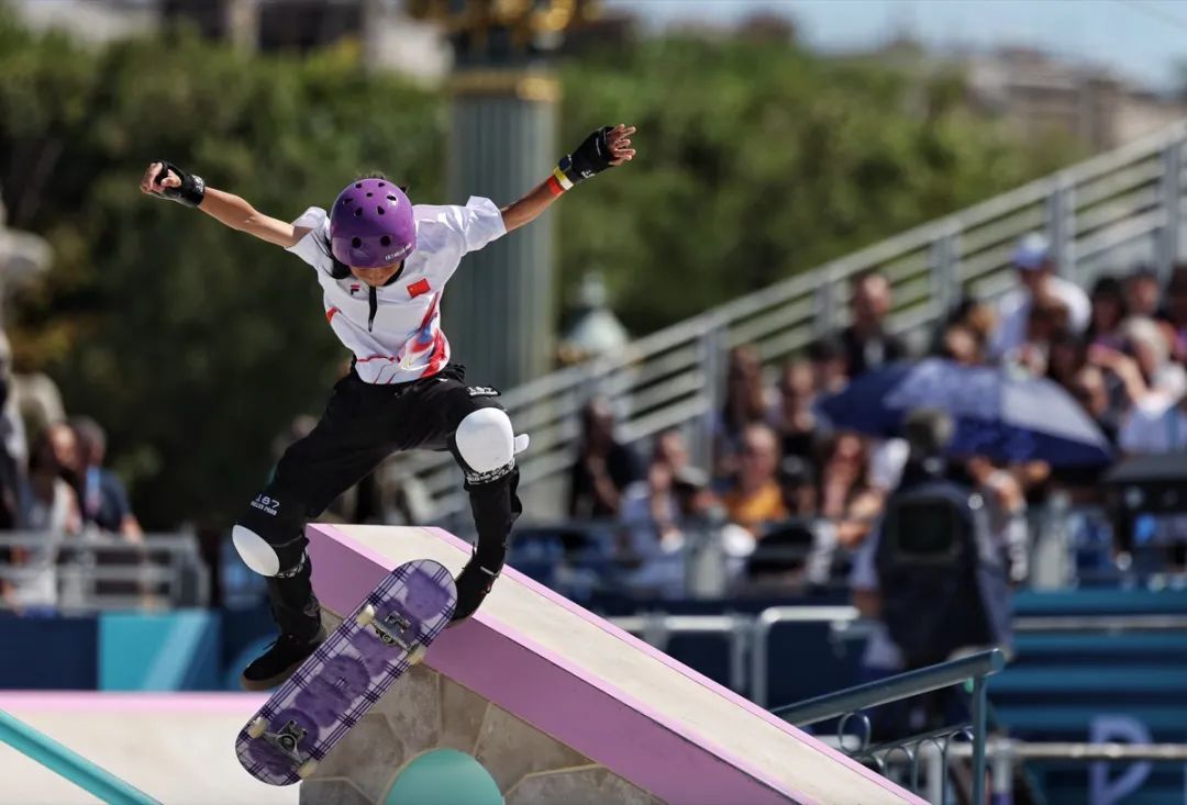 创造历史!14岁的崔宸曦获得滑板女子街式赛第4名 创造历史!14岁的崔宸曦获得滑板女子街式赛第4名
