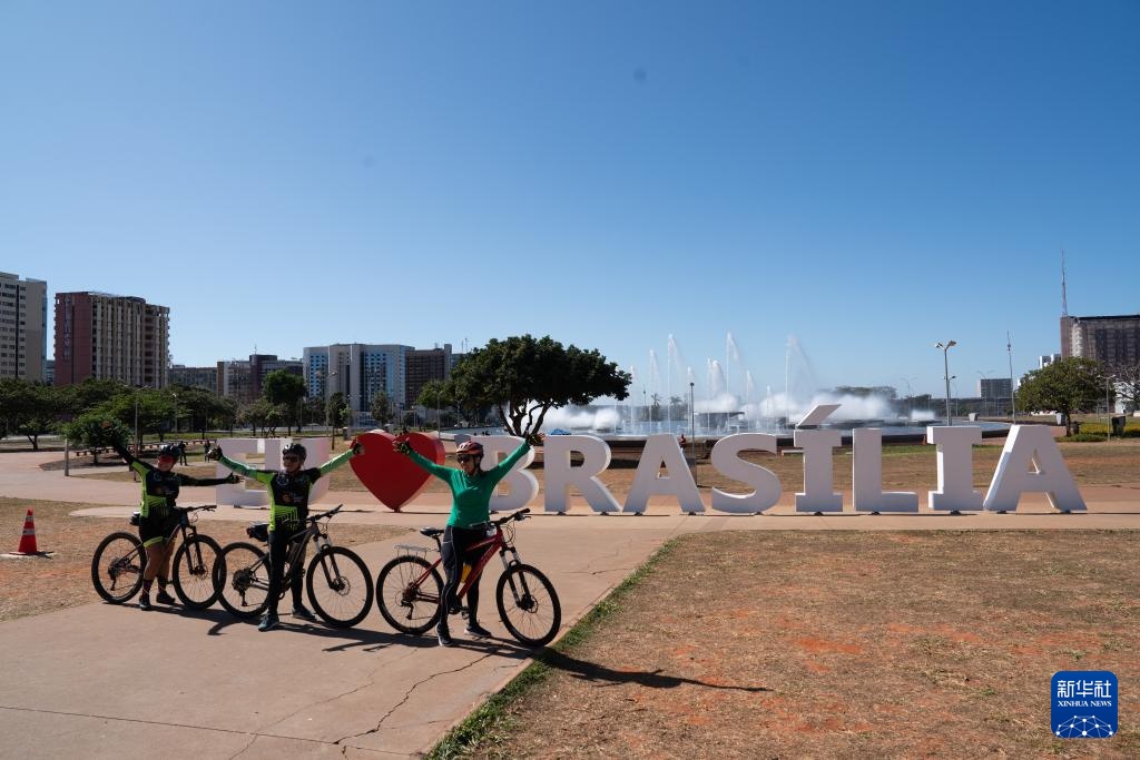 巴西利亚的城市中轴线掠影