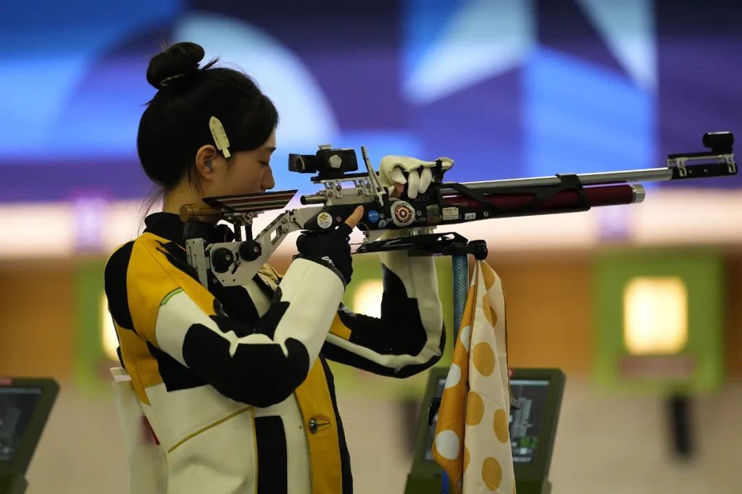 “阿条本条”“光靠干饭就”夺金他俩啥来头? “阿条本条”“光靠干饭就”夺金他俩啥来头?