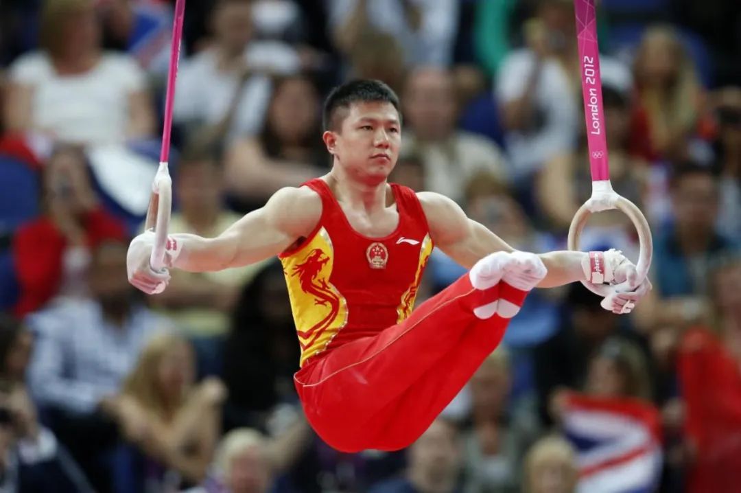 错失金牌的中国体操男团,路还长 错失金牌的中国体操男团,路还长