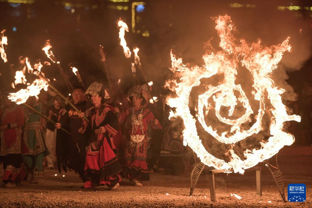 贵州威宁:欢庆彝族火把节 贵州威宁:欢庆彝族火把节