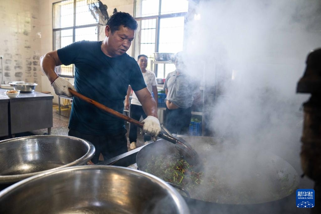 聚焦防汛抗洪｜探访湖南湘潭县转移群众安置点