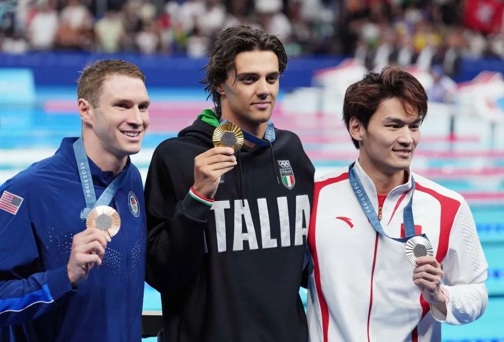 徐嘉余摘银!冲上热搜后,他说…… 徐嘉余摘银!冲上热搜后,他说……