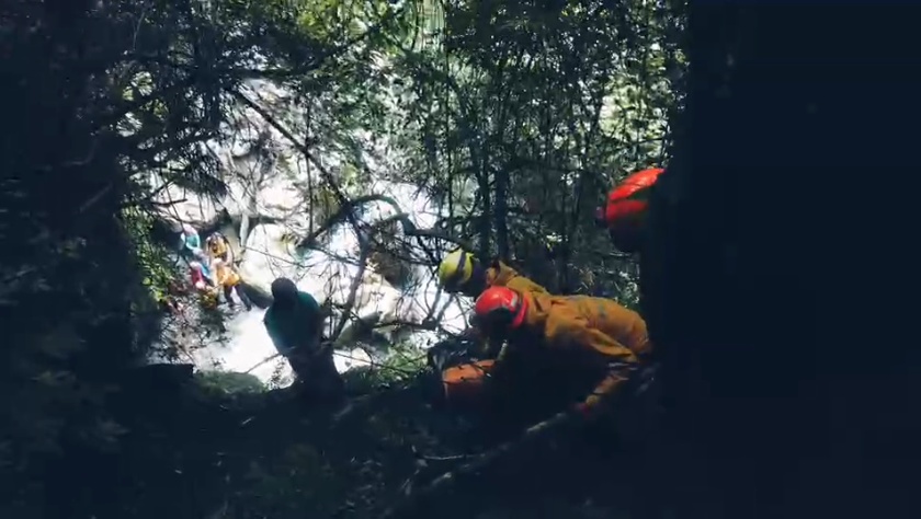 登山客失联9天8夜后终获救，劫后更该反思