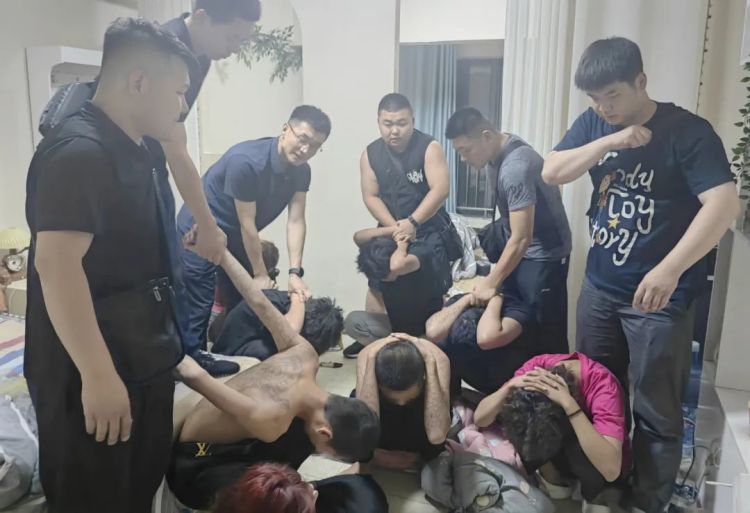 惊动两省的江洋大盗被兰山公安“团灭”! 惊动两省的江洋大盗被兰山公安“团灭”!