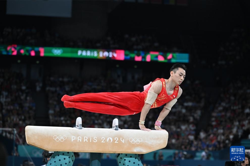 巴黎奥运会丨体操——男子团体决赛：中国队获得亚军