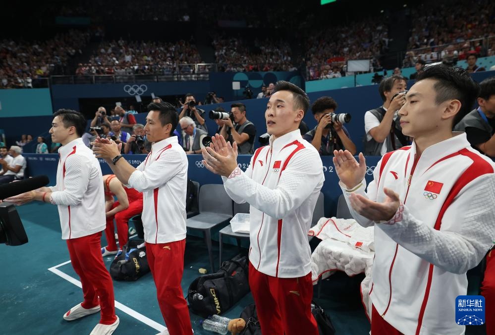 巴黎奥运会丨体操——男子团体决赛：中国队获得亚军