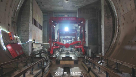 途径武侯、金牛、青羊、成华!成都地铁17号线二期工程实现短轨通 途径武侯、金牛、青羊、成华!成都地铁17号线二期工程实现短轨通