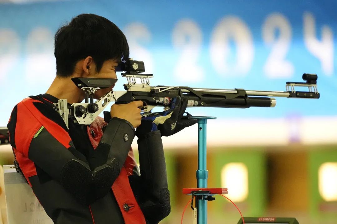 “阿条本条”“光靠干饭就”夺金他俩啥来头? “阿条本条”“光靠干饭就”夺金他俩啥来头?