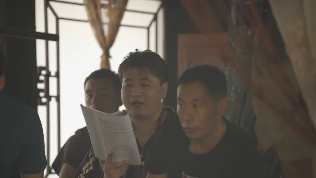 1分钟“重生复仇”，短剧“爽感”是如何炮制的
